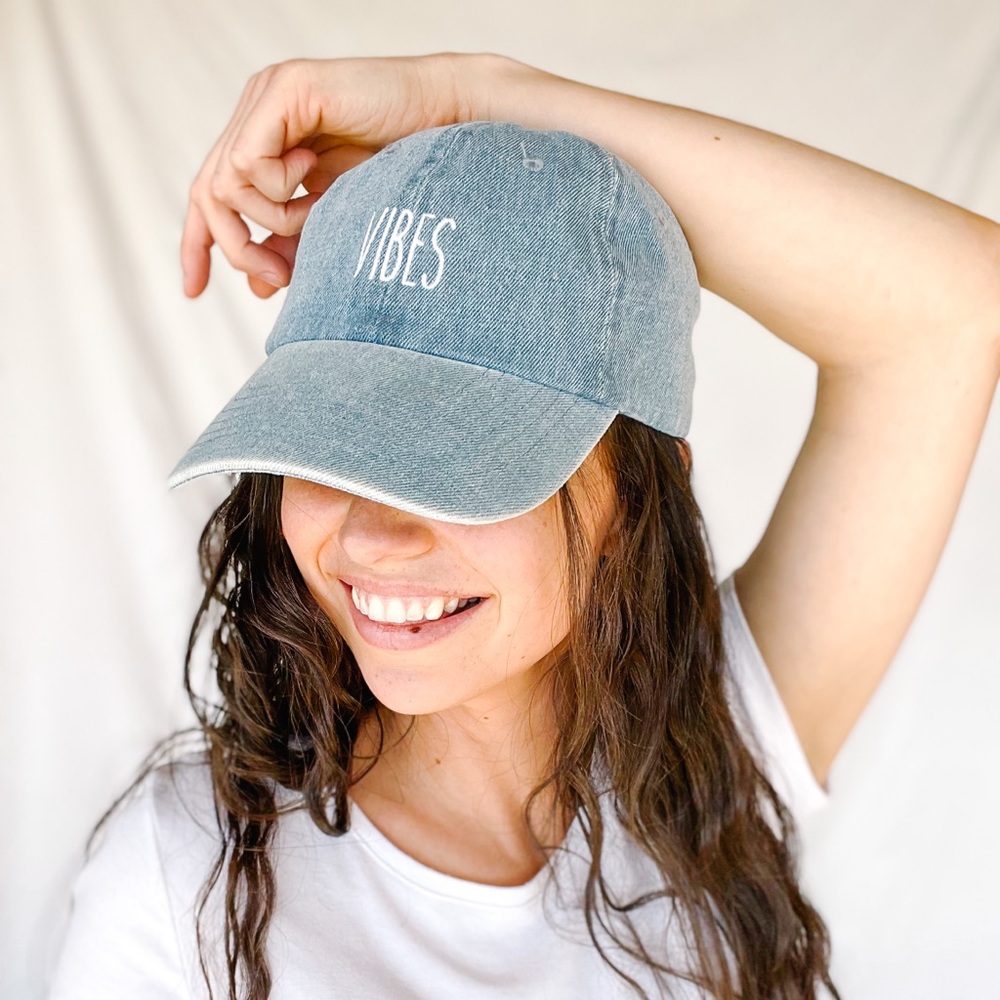 Sold in Instagram shop🤍 David + Young light wash denim hat with embroidery. - Picture 1 of 3